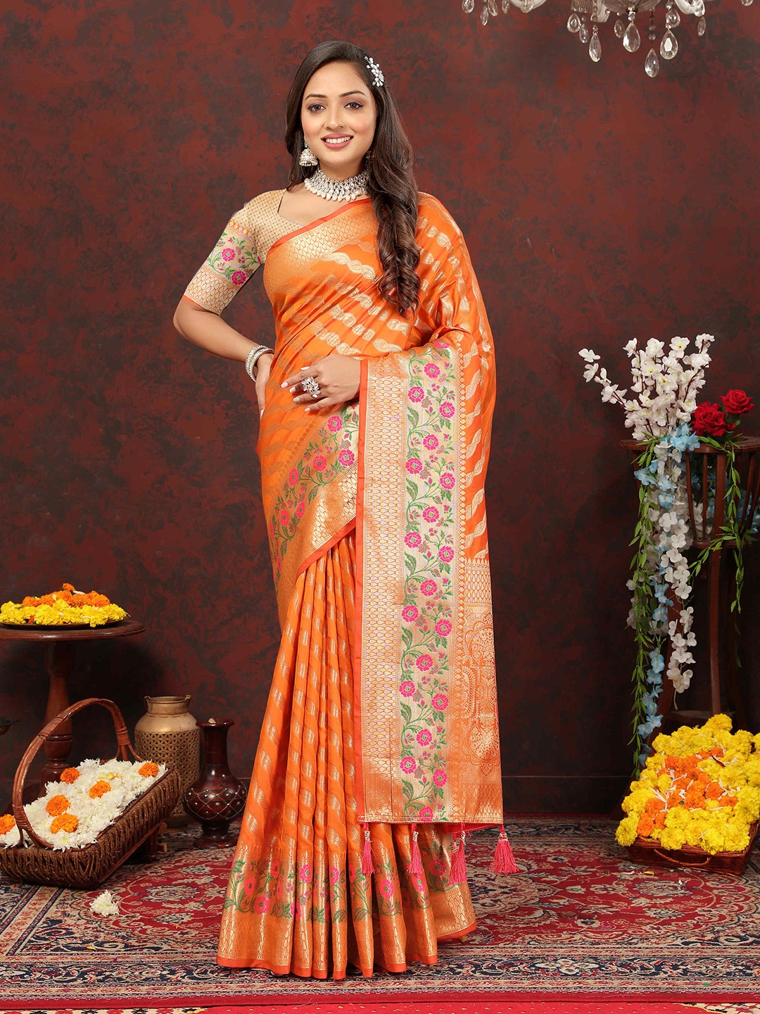 

ZILVIRA Woven Design Zari Leheriya Saree With Tassels, Orange