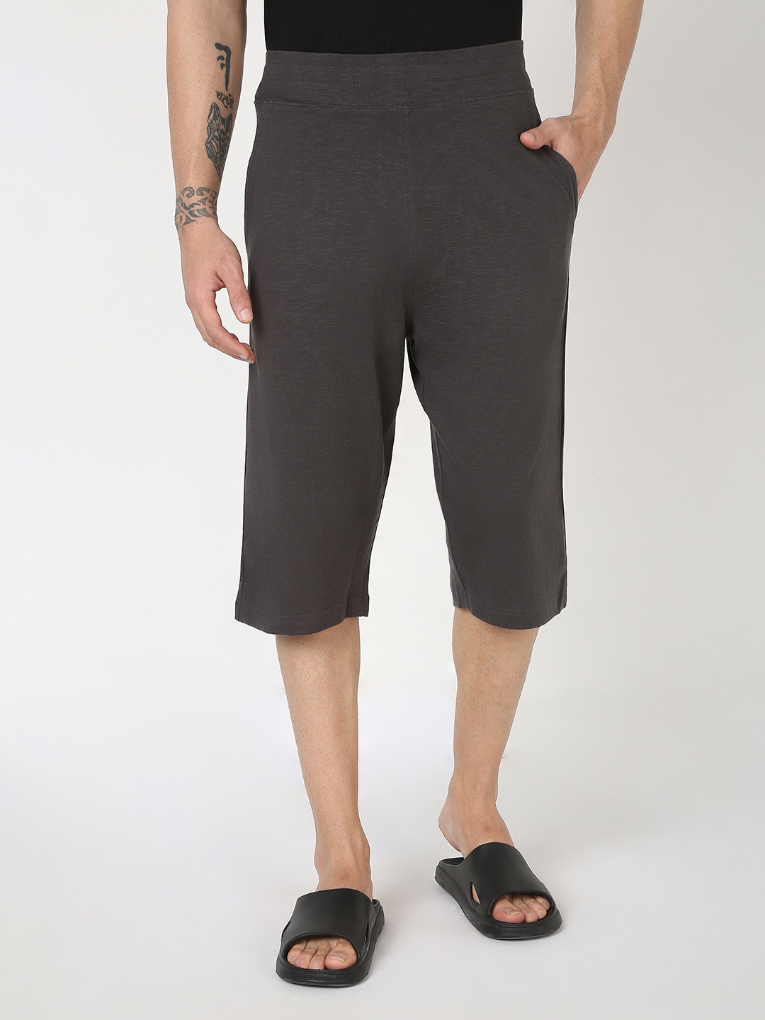 

R&B Men Mid-Rise Slip-On Cotton Shorts, Grey