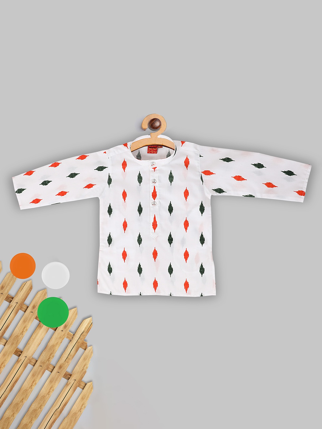 

Ethniks Neu-Ron Boys Floral Printed Pure Cotton Straight Kurta With Pyjamas, White
