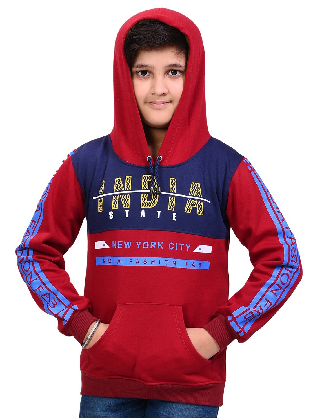 

BAESD Boys Maroon Printed Cotton Full Sleeve Hooded Sweatshirt