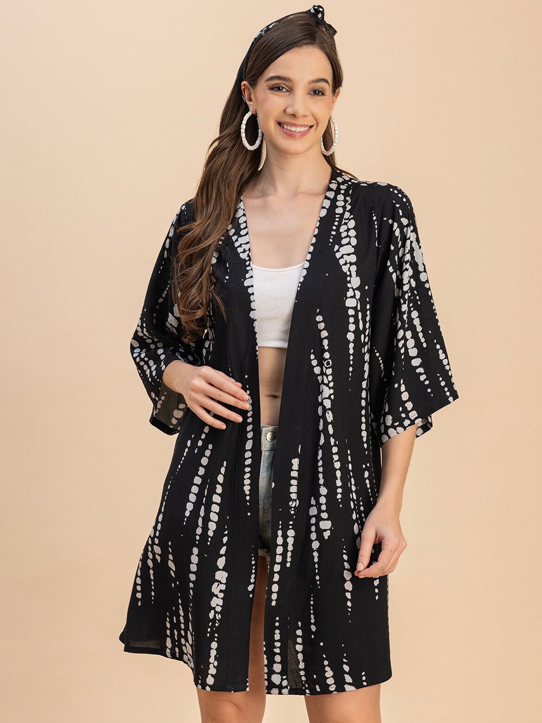 

Moomaya Abstract Printed Longline Shrug, Black