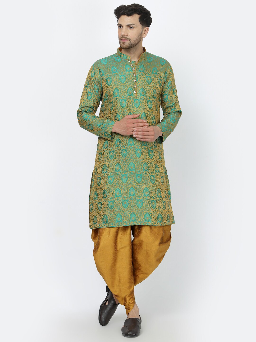 

Sydney Heights Ethnic Motifs Woven Design Mandarin Collar Straight Kurta with Dhoti Pant, Green