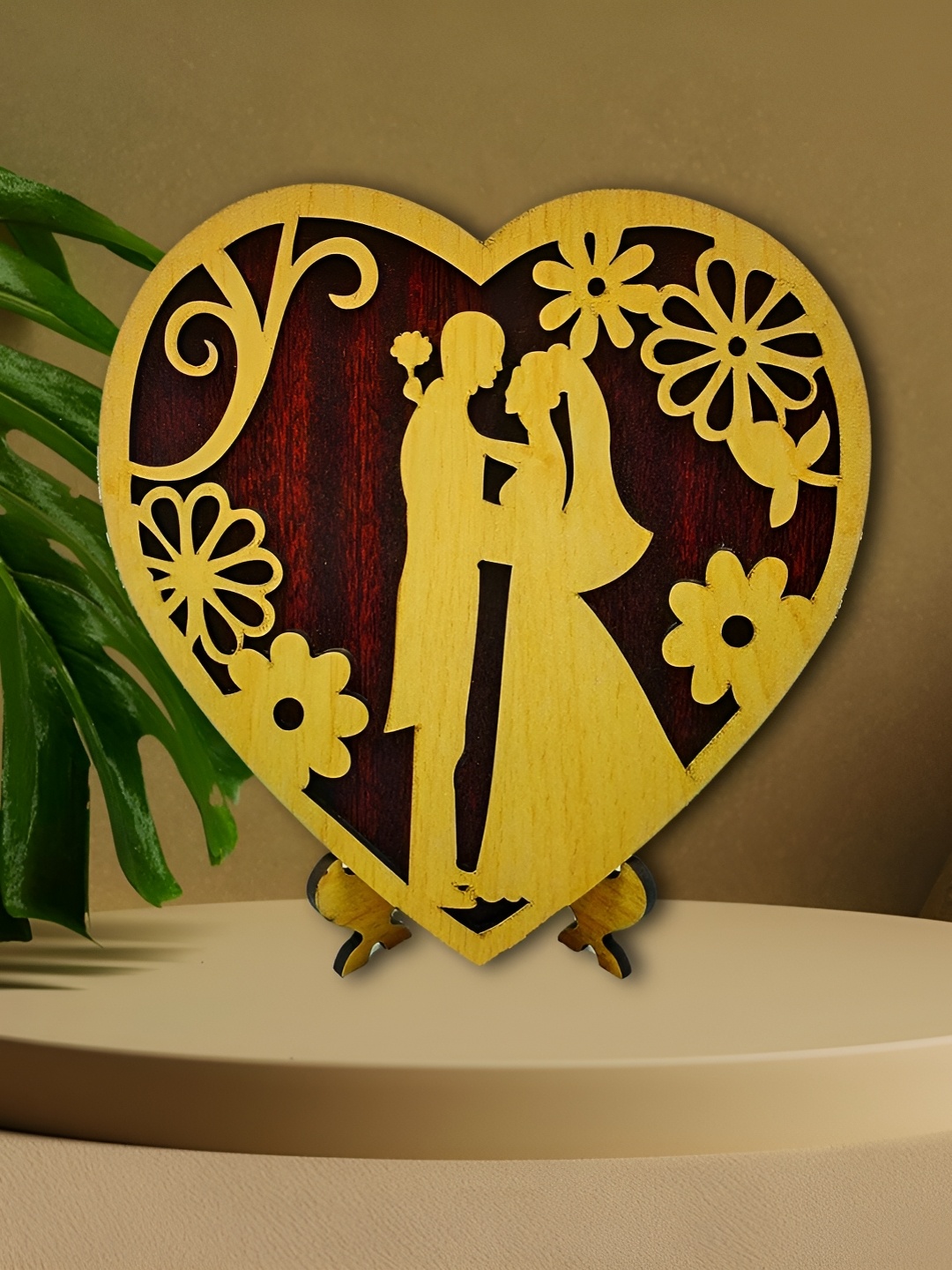 

Phirki Studio Wooden Heart Shape Couple Showpiece Gift, Beige