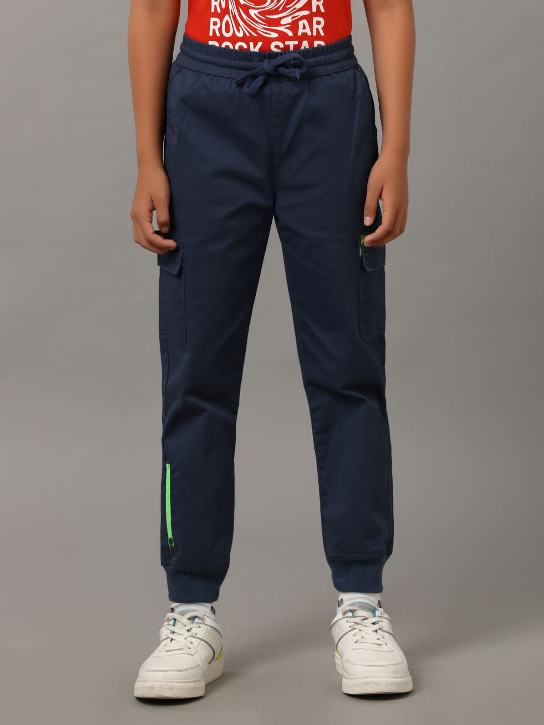 

UNDER FOURTEEN ONLY Boys Mid Rise Loose Fit Cargo Trouser, Blue