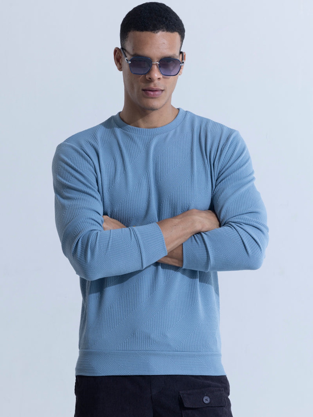 

Snitch Round Neck long Sleeve Pullover Sweatshirt, Blue