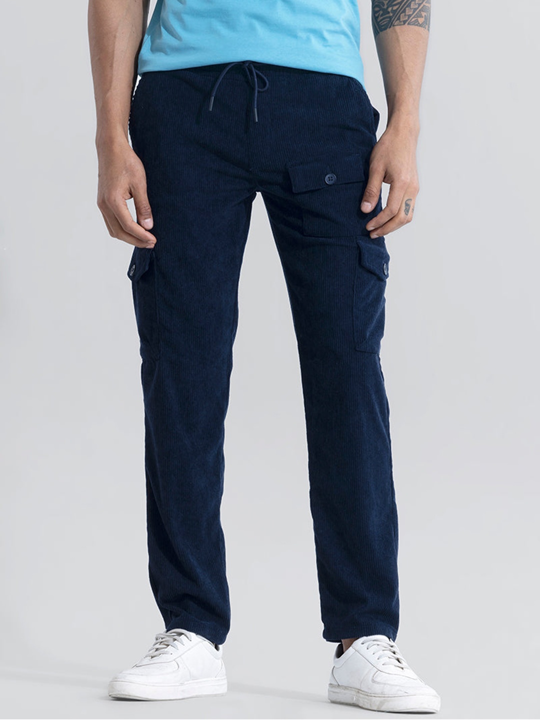 

Snitch Men Navy Blue Checked Smart Loose Fit Chinos Trouser