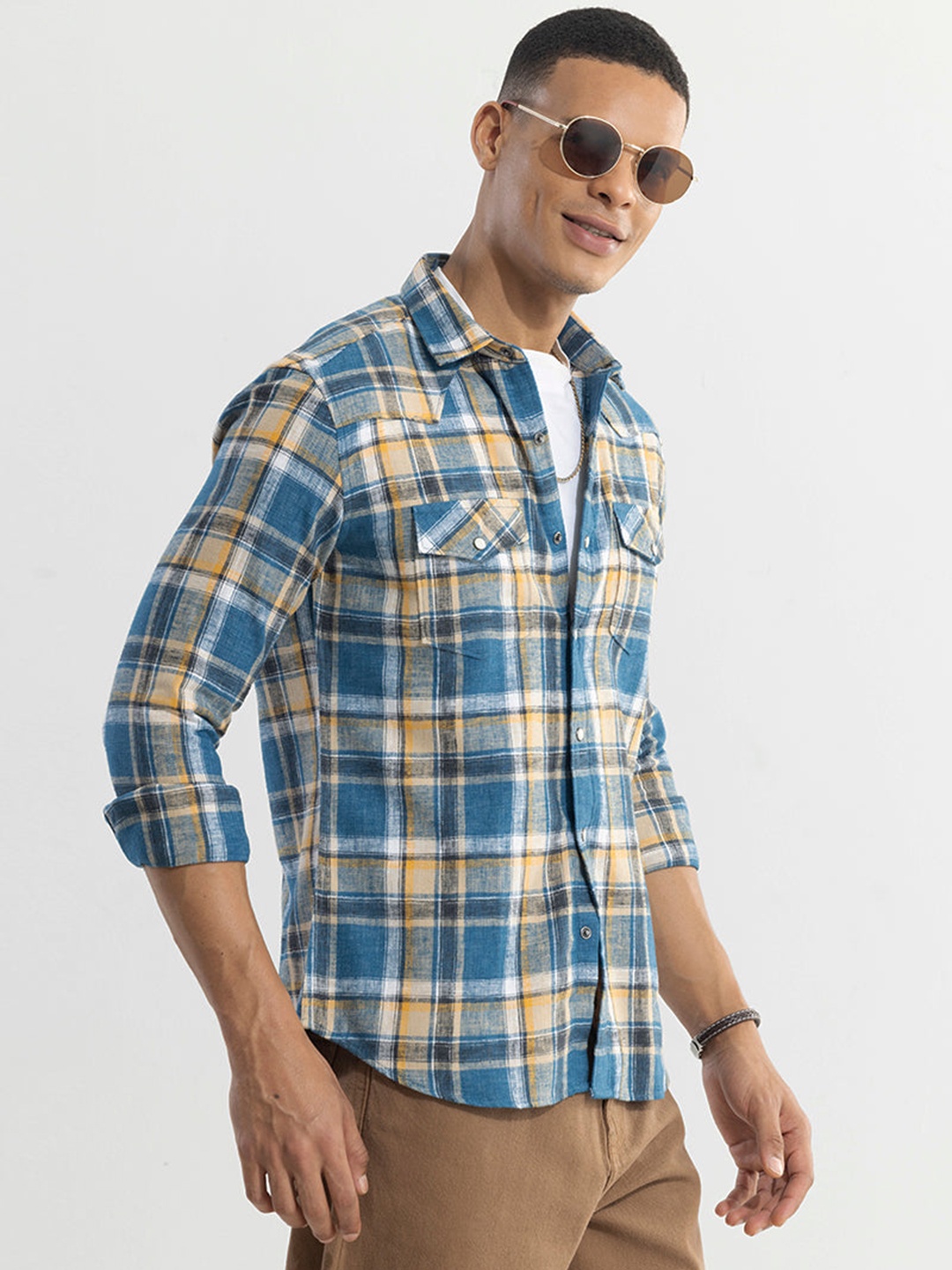 

Snitch Blue Classic Slim Fit Tartan Checks Opaque Cotton Checked Casual Shirt