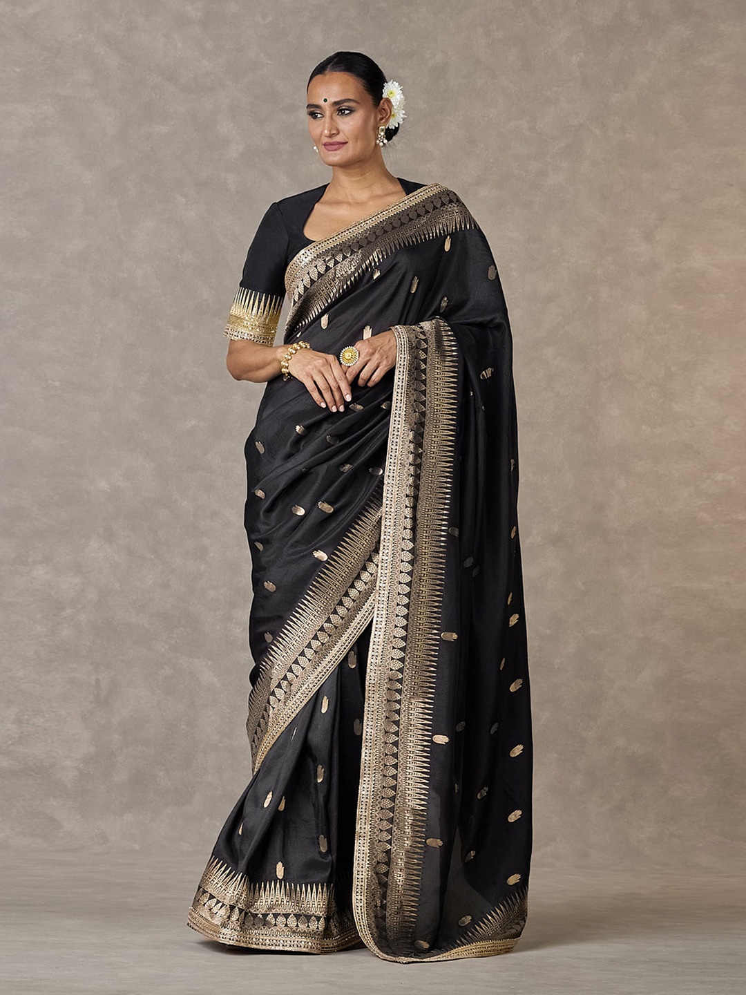 

Masaba Ethnic Motifs Zari Haath Phool Saree, Black