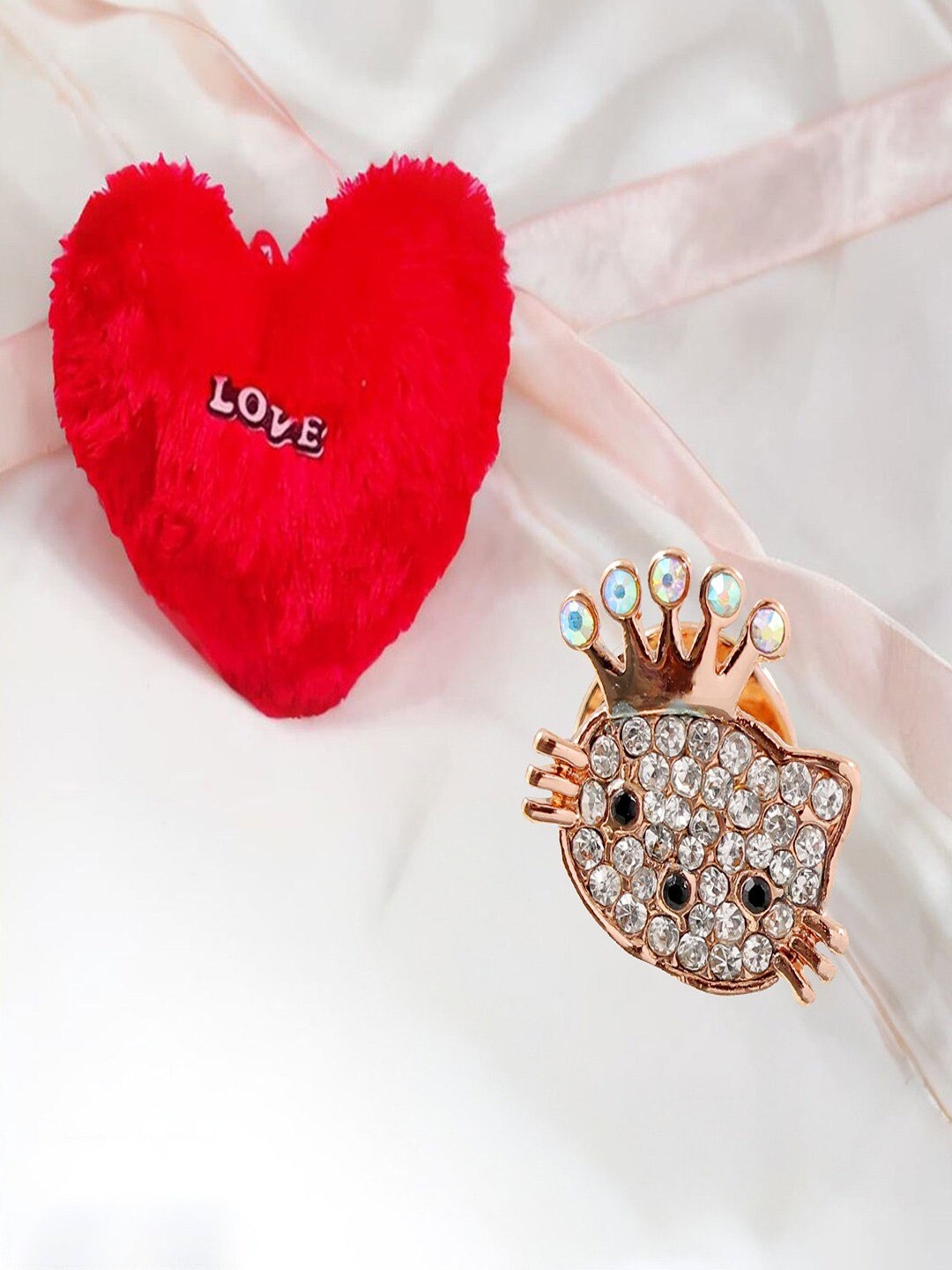 

UNIVERSITY TRENDZ Cat Brooch With Heart Pillow Gift Set, Red