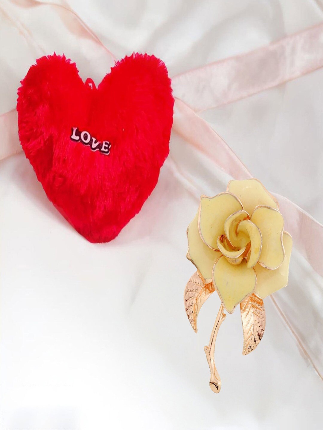 

UNIVERSITY TRENDZ Rose Brooch With Heart Pillow, Red