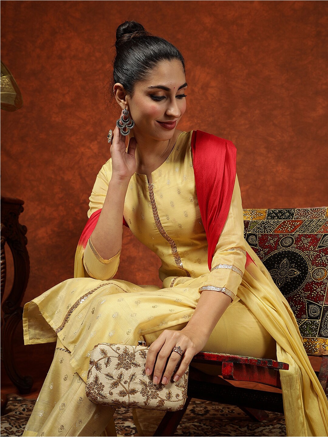 

Sangria Chanderi Silk Jacquard Straight Kurta With Trouser & Dupatta Set, Yellow