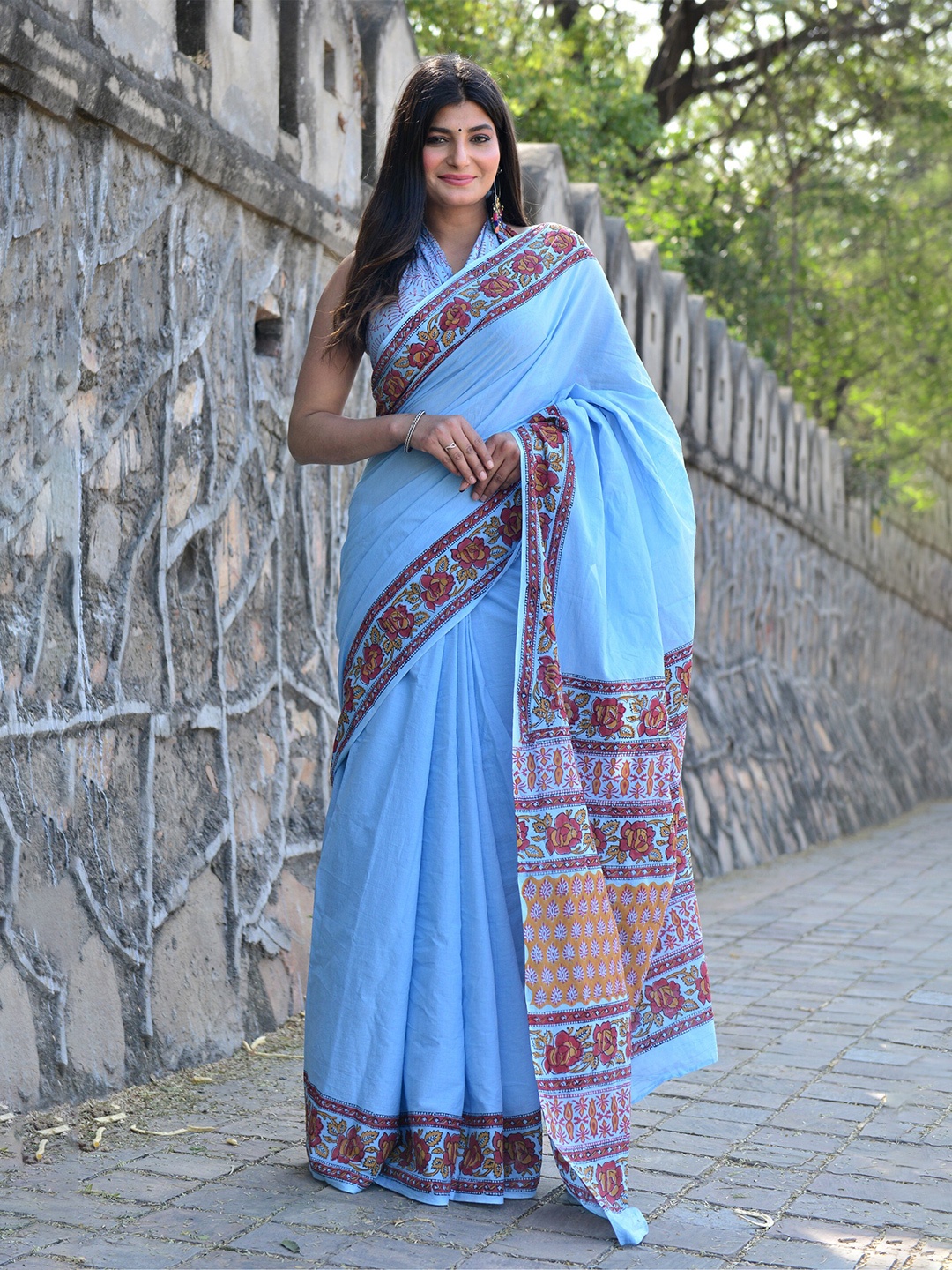 

Shivanya Handicrafts Pure Cotton Block Printed Saree, Blue