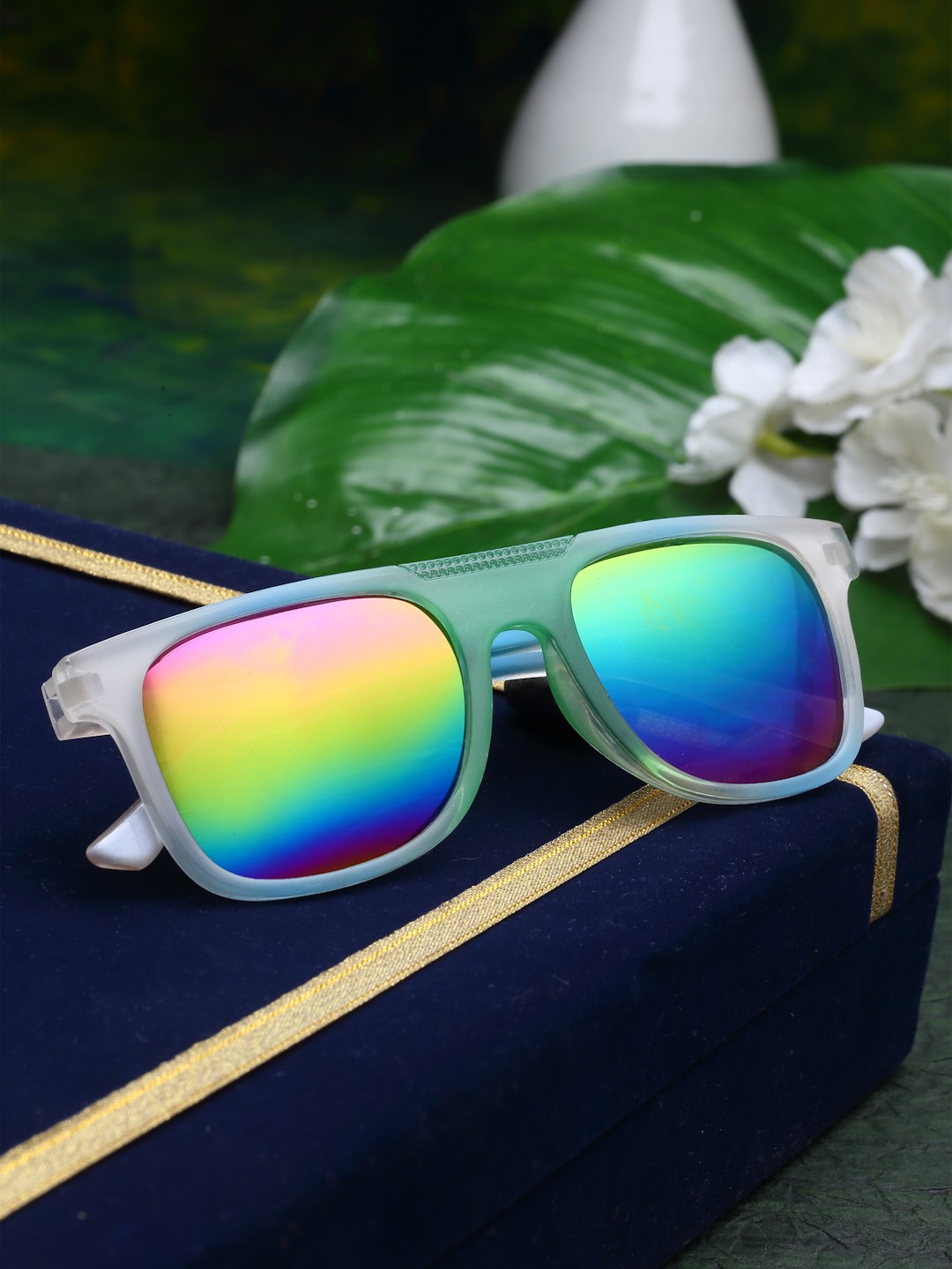 

Stoln Girls Multicoloured UV Protected Sunglasses, Blue
