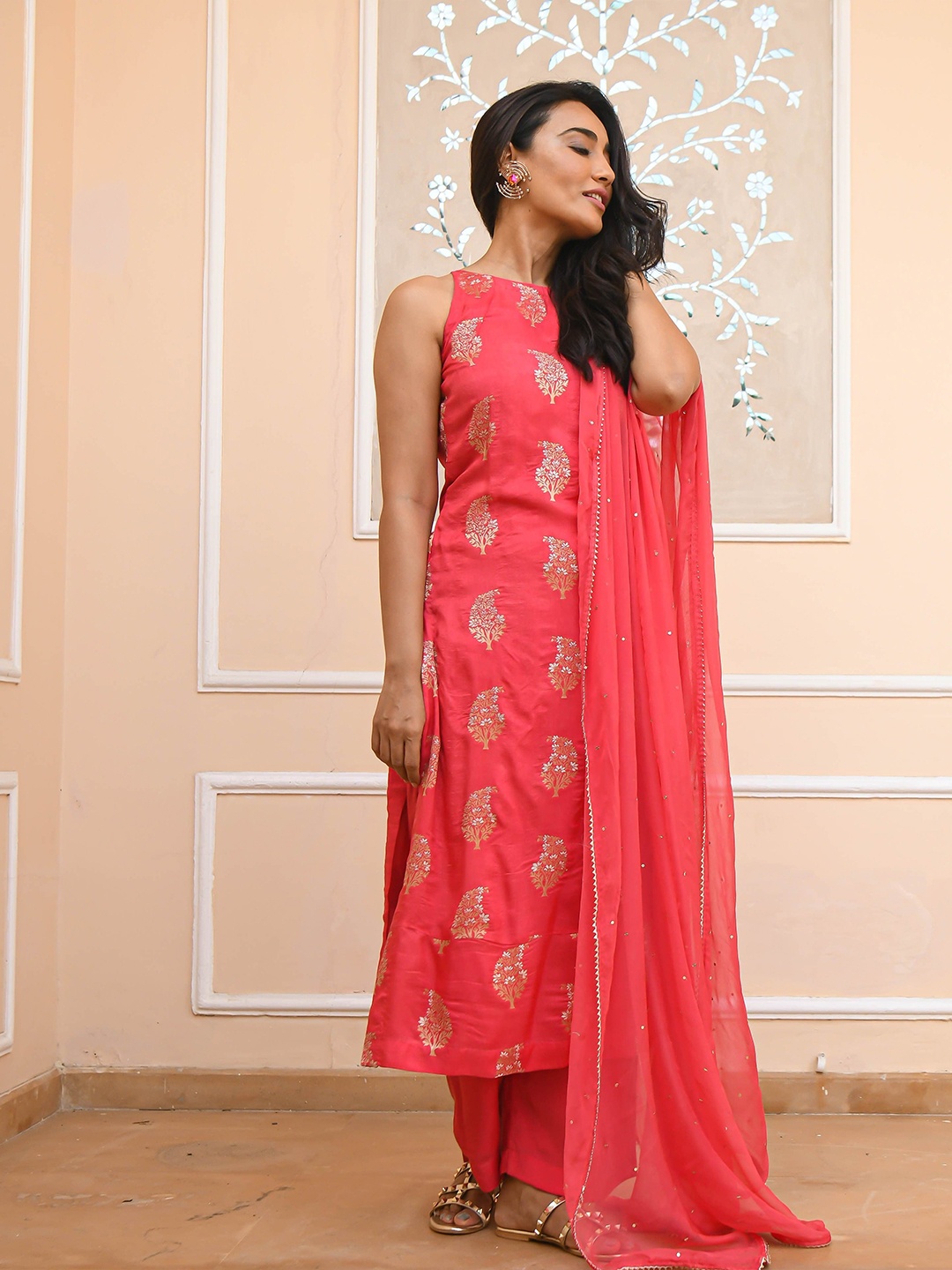 

Anouk Mirage Ethnic Motifs Regular Kurta with Trousers & Dupatta, Pink