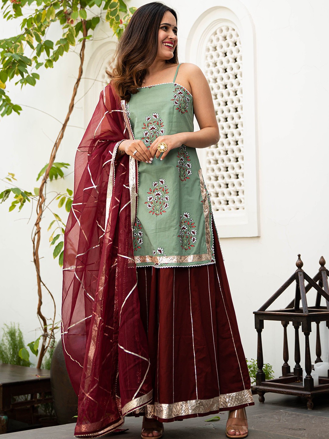 

Anouk Mirage Ethnic Motifs Square Neck Shoulder Straps Gotta Patti Kurta With Palazzos & Dupatta, Green
