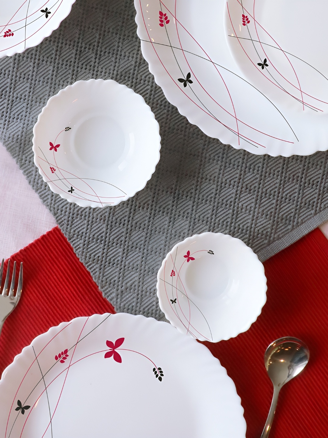 

Cello Dazzle Series 6 Pcs Printed Lush Fiesta Opalware Dinner Plates, White