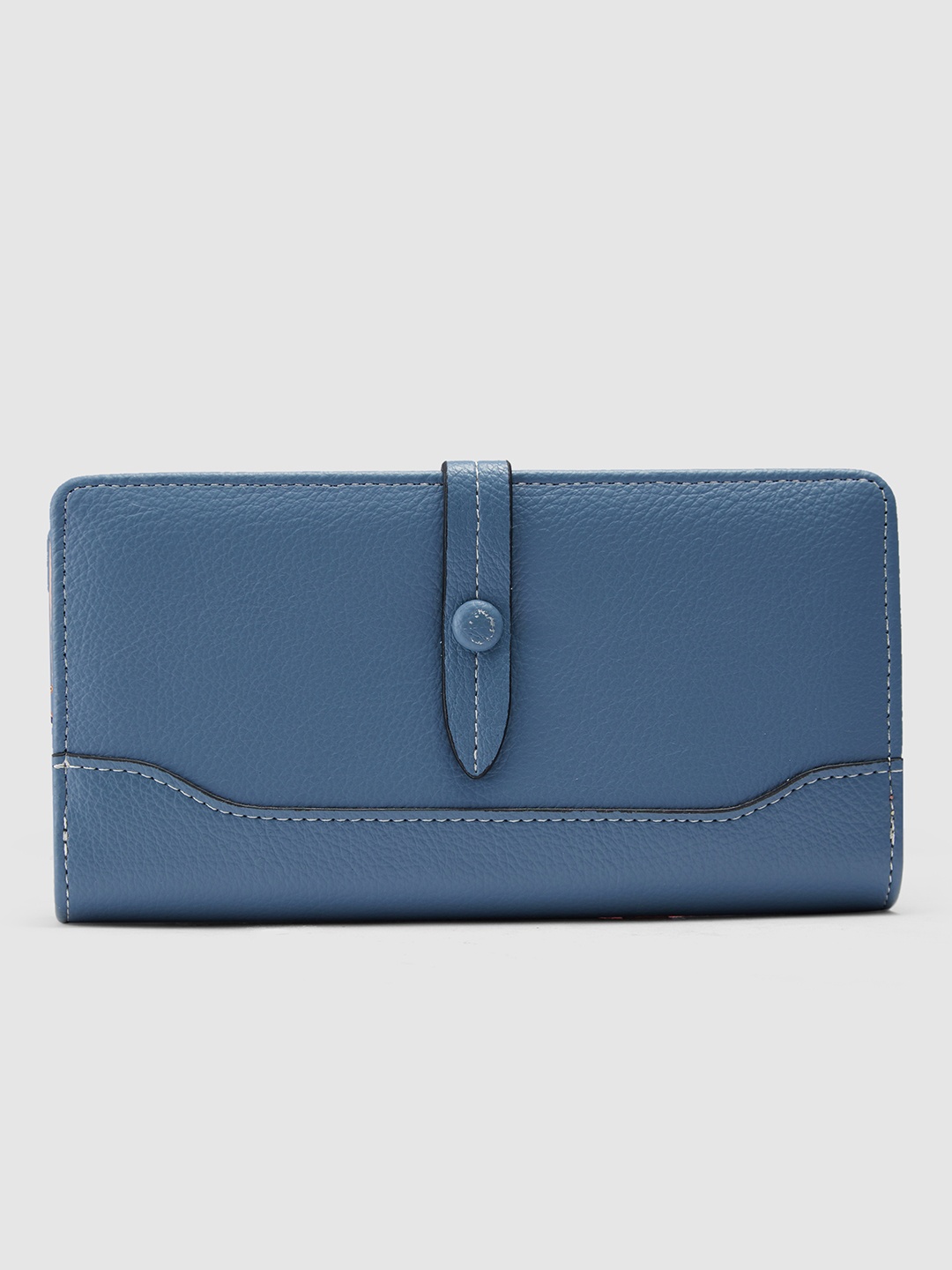 

Globus Blue Textured Zip Around Wallet