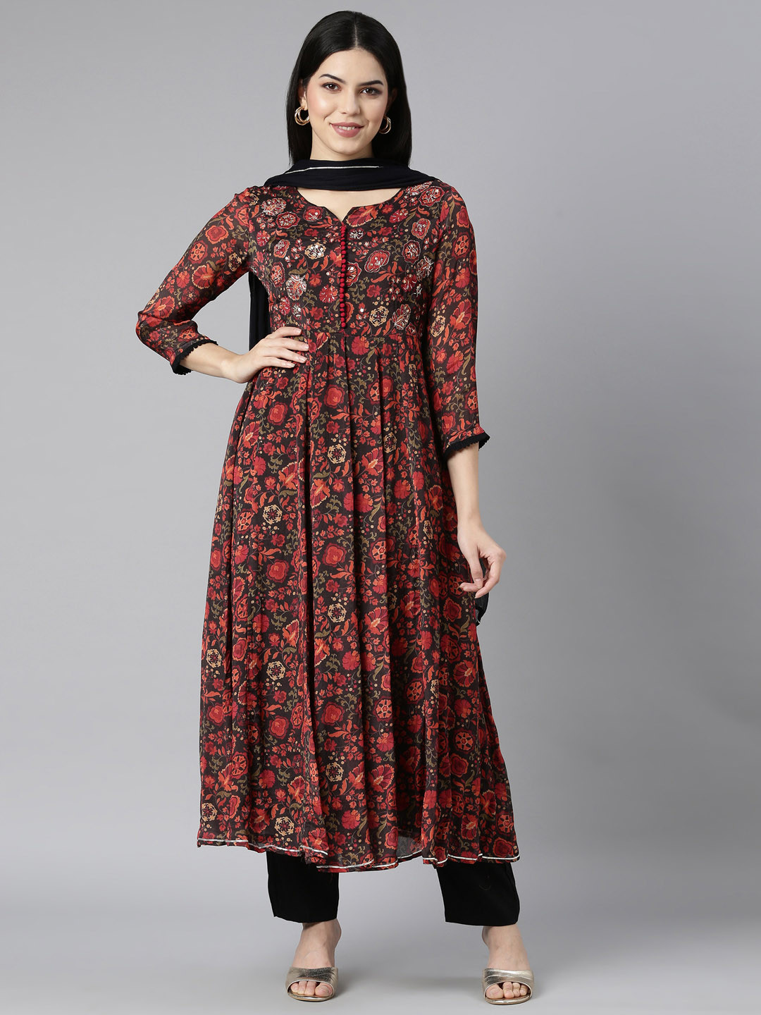 

Neerus Floral Printed Regular Silk Chiffon Kurta with Trousers & With Dupatta, Black