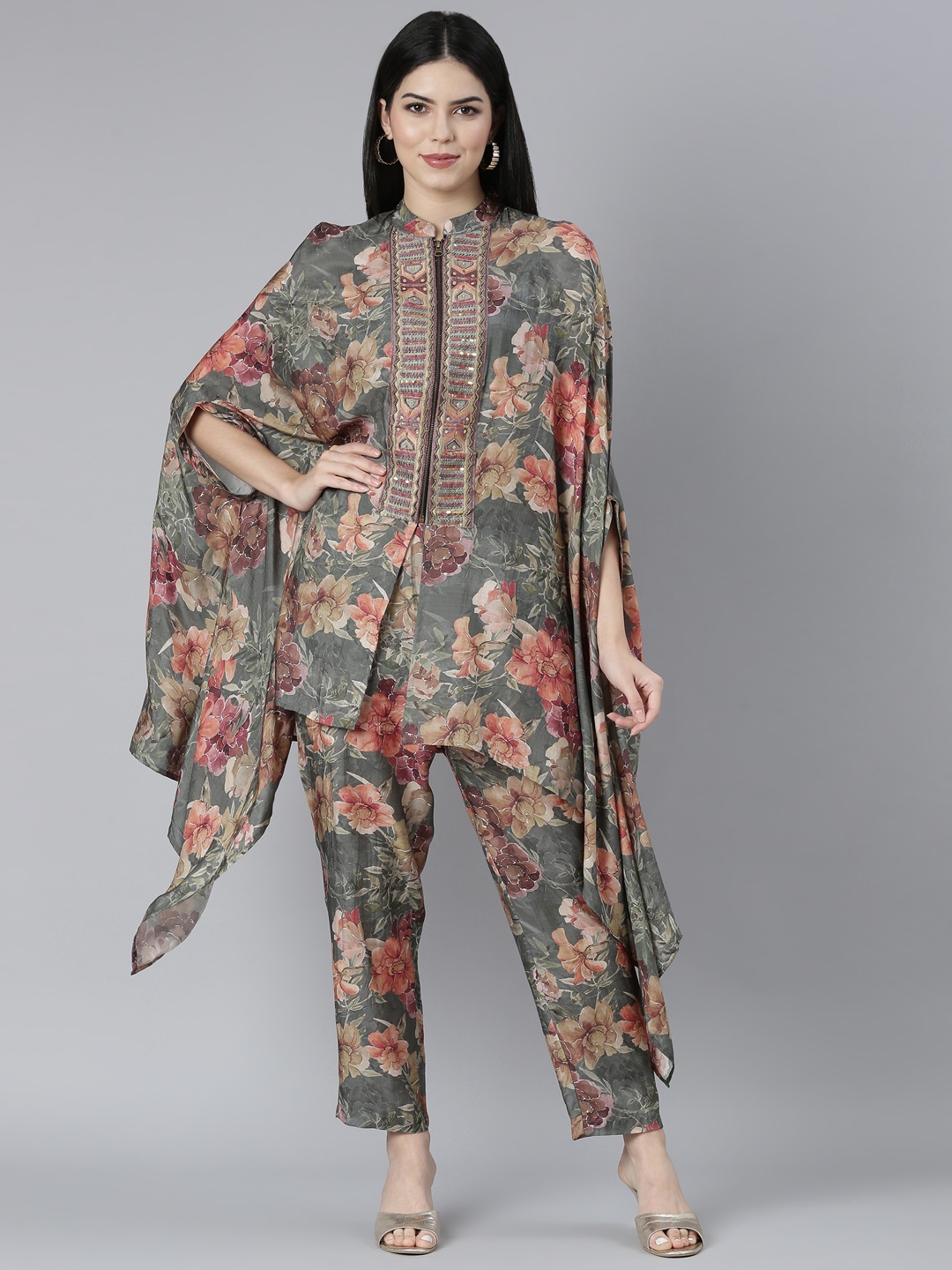 

Neerus Floral Printed Regular Sequinned Pure Cotton Kurti with Trousers, Olive