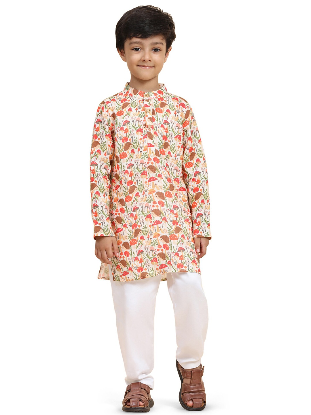 

BAESD Boys Floral Printed Mandarin Collar Linen Straight Kurta With Pyjama, White