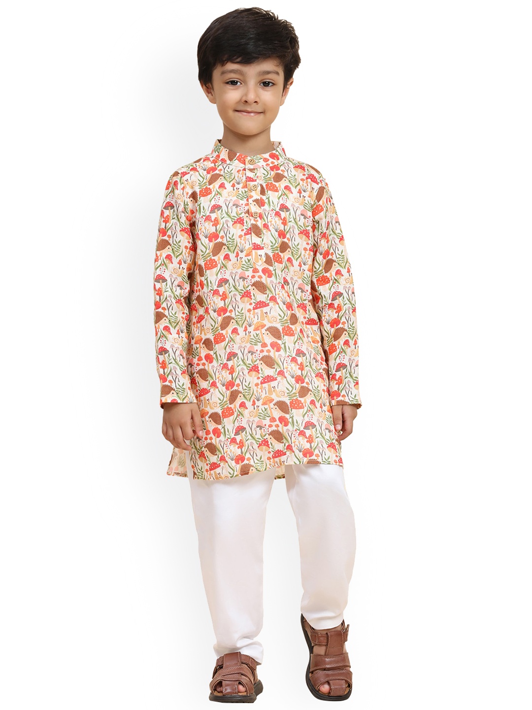 

BAESD Boys Floral Printed Mandarin Collar Kurta With Pyjama, White
