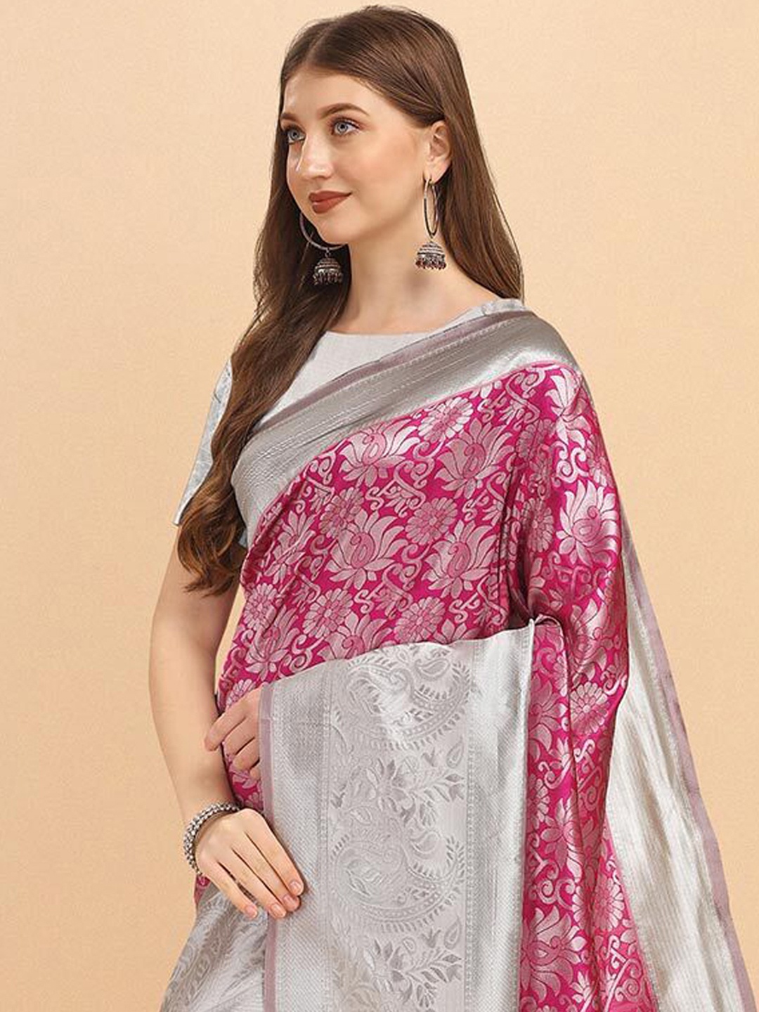 

ARYANARI Floral Woven Design Zari Banarasi Saree, Pink