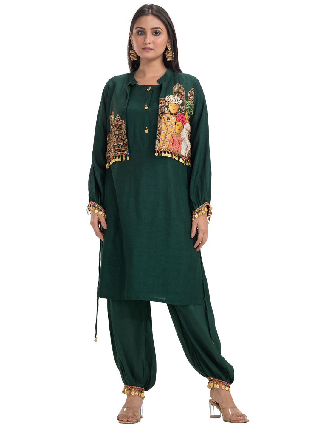 

SACRED SUTA Embroidered Regular Pure Silk Kurta with Salwar, Green