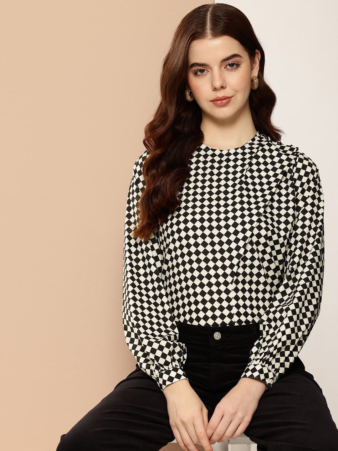

encore by INVICTUS Checked Top, Black