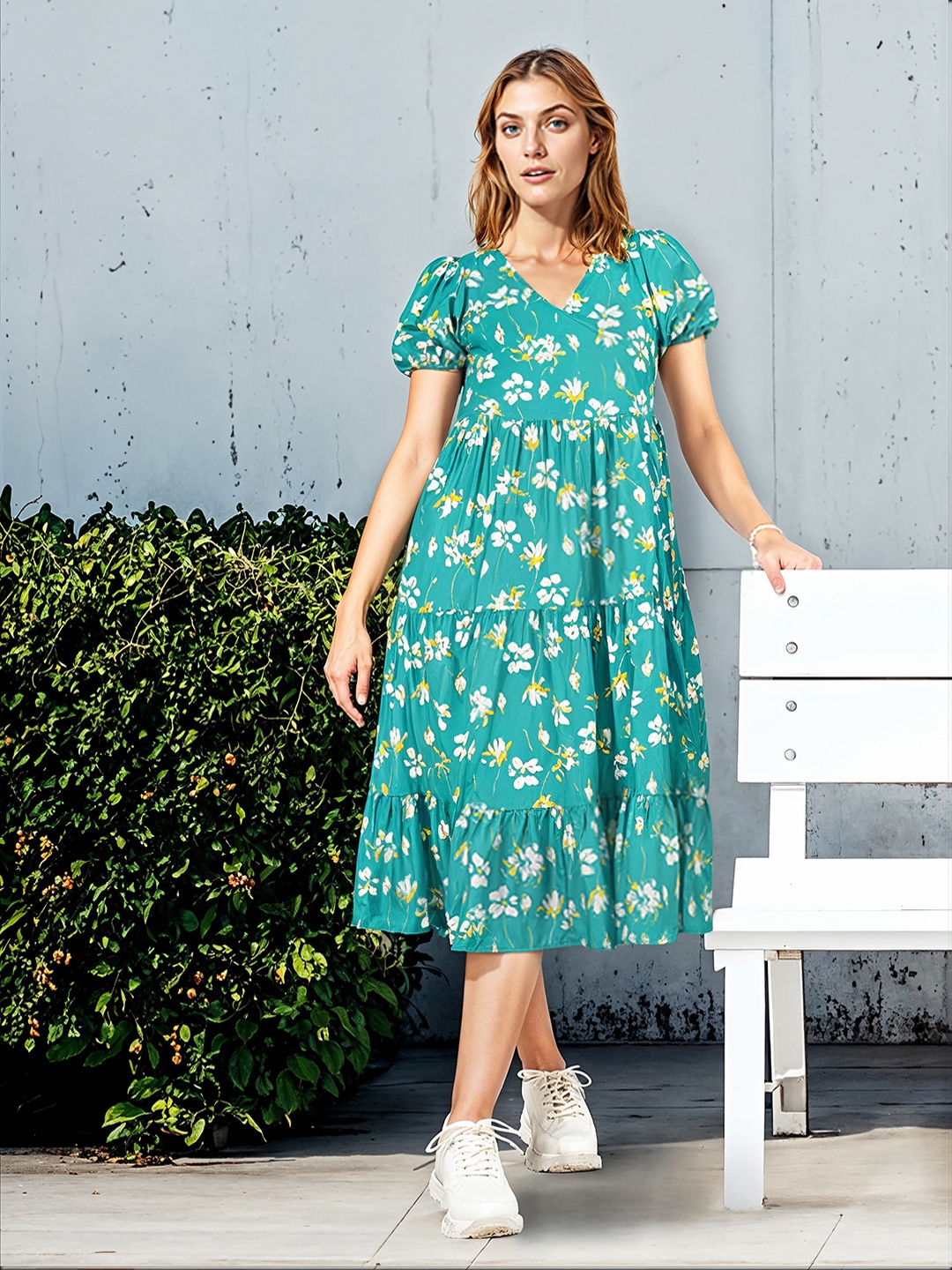 

Mast & Harbour Floral Print Puff Sleeves Tiered Wrap Midi Dress, Blue