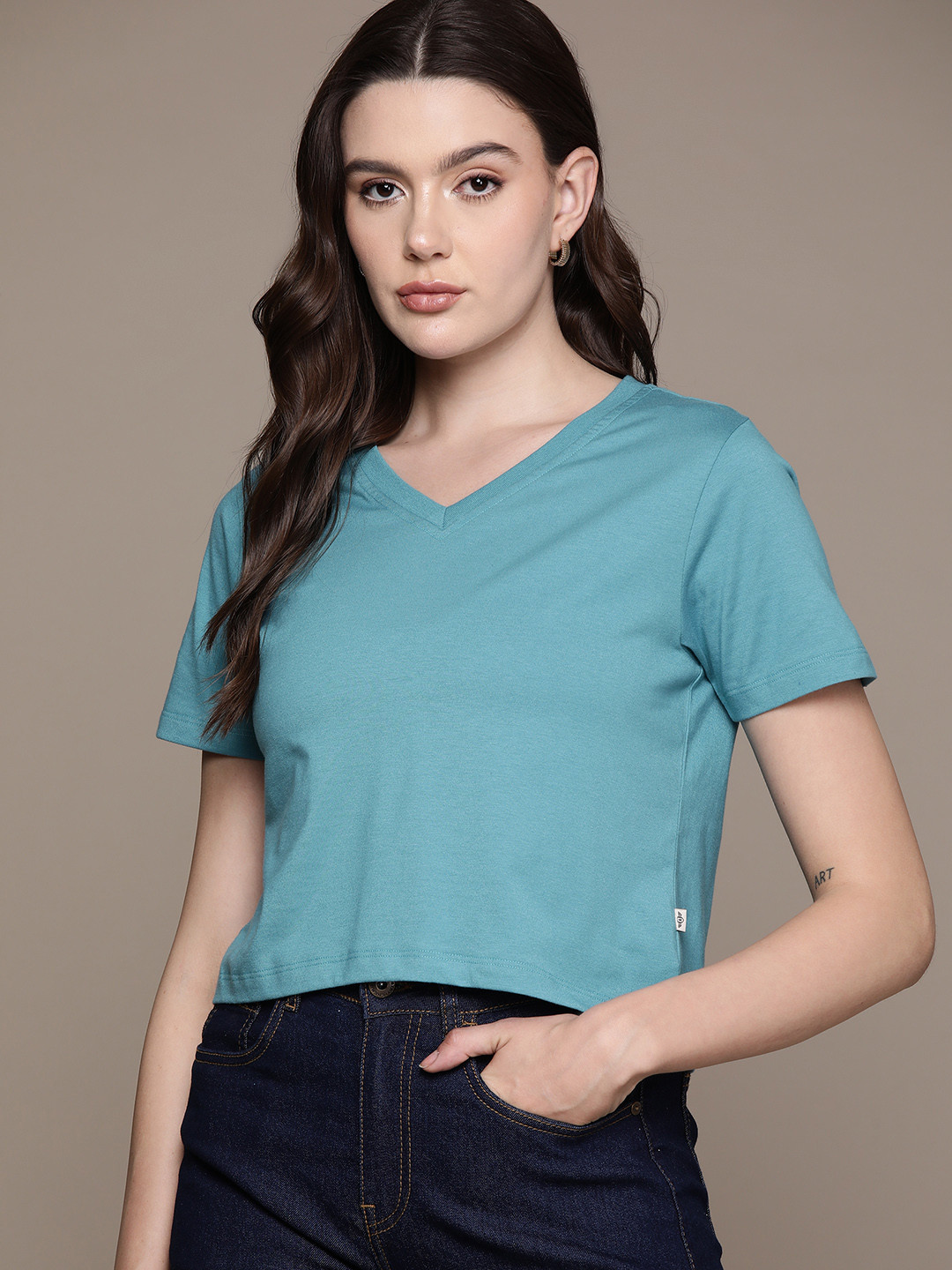 

The Roadster Lifestyle Co. V-Neck Boxy T-shirt, Blue