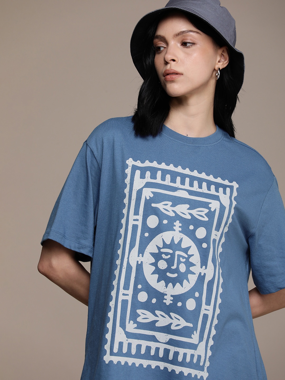 

The Roadster Life Co. Printed Drop-Shoulder Sleeves Oversized T-shirt, Blue