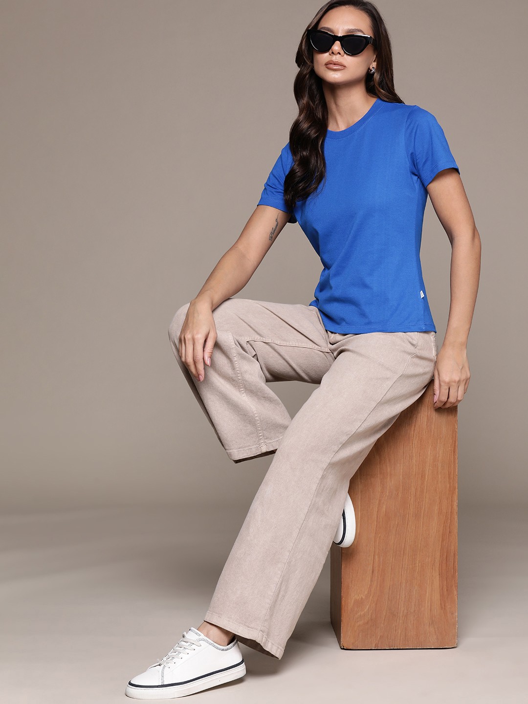 

The Roadster Lifestyle Co. Regular Fit T-shirt, Blue