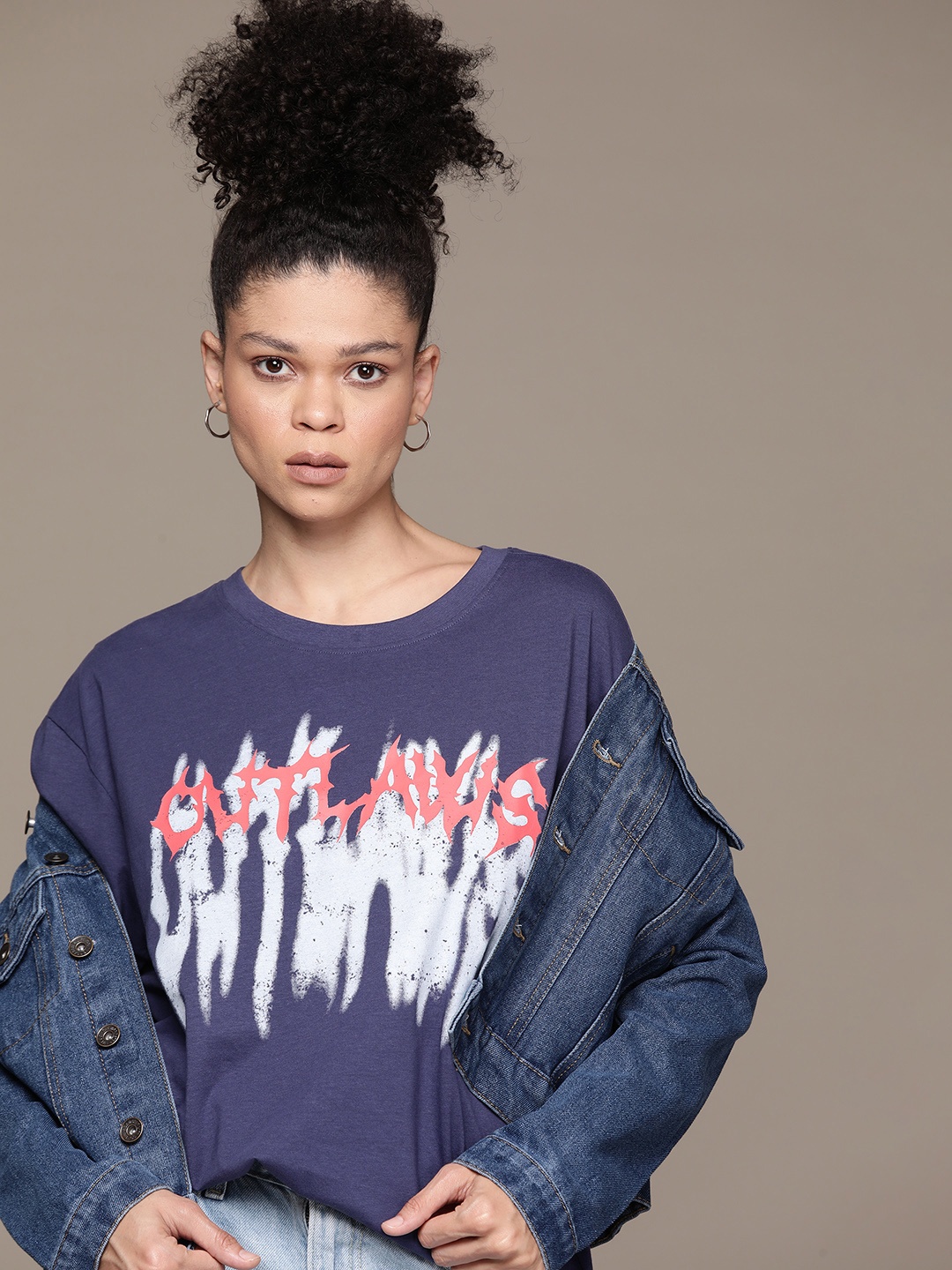 

The Roadster Lifestyle Co. Women Printed Pure Cotton Oversized T-shirt, Navy blue