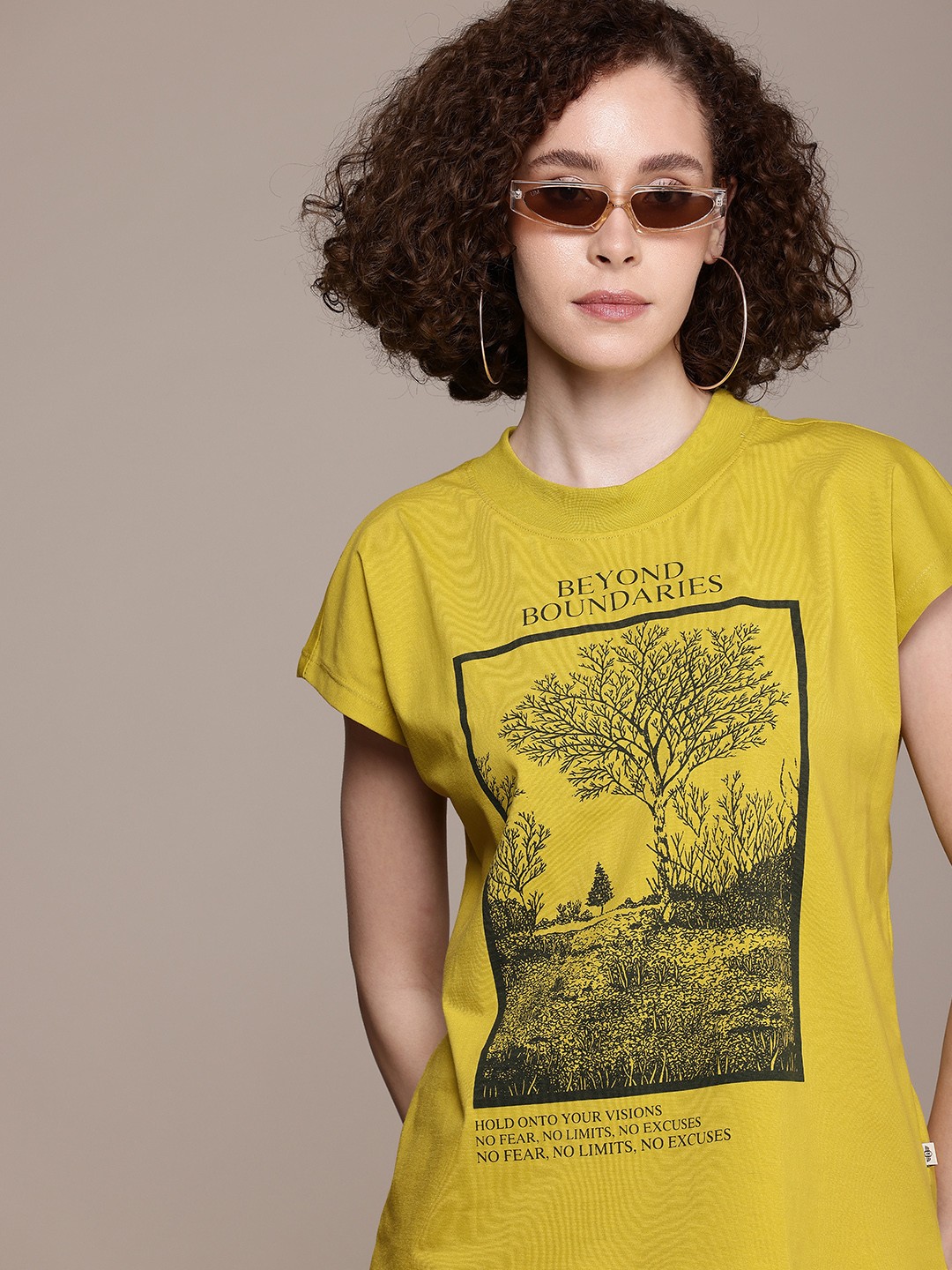 

The Roadster Life Co. Graphic Printed Extended Sleeves Boxy T-shirt, Fluorescent green