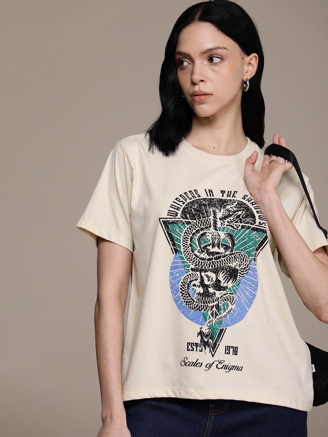 

The Roadster Life Co. Printed Drop-Shoulder Sleeves Boxy T-shirt, Beige