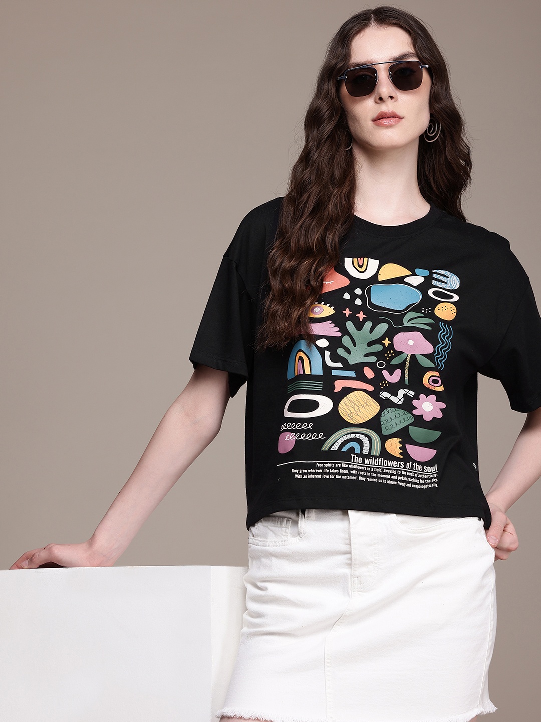 

The Roadster Life Co. Graphic Printed Drop-Shoulder Sleeves Boxy T-shirt, Black