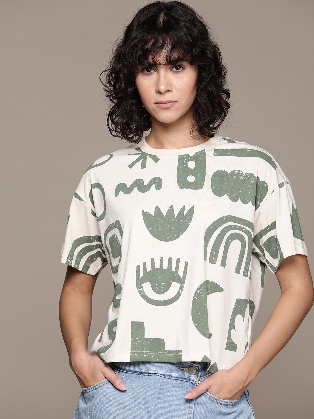 

The Roadster Life Co. Graphic Printed Boxy Fit T-shirt, Off white