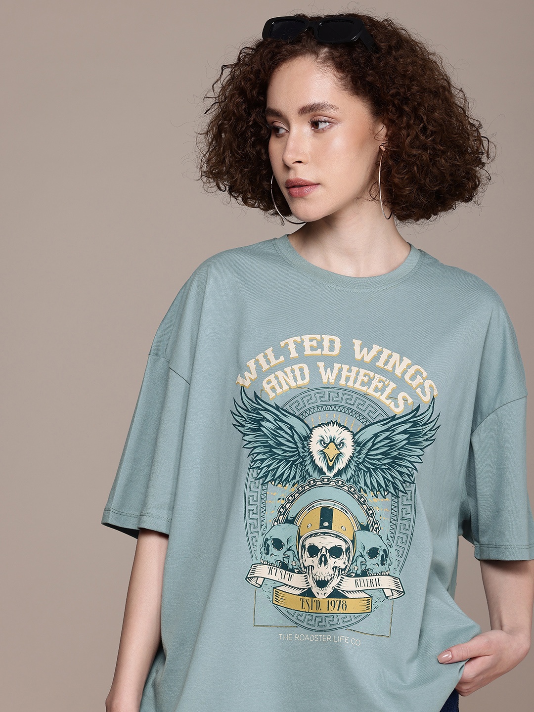 

The Roadster Life Co. Graphic Printed Drop-Shoulder Sleeves Oversized T-shirt, Blue