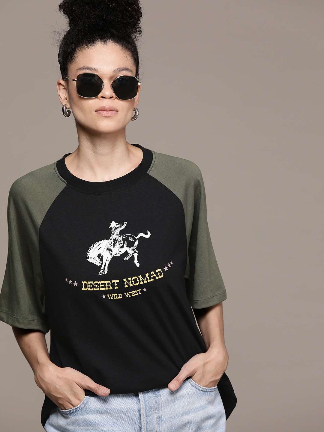 

Roadster The Lifestyle Co. Colourblocked Oversized T-shirt, Black