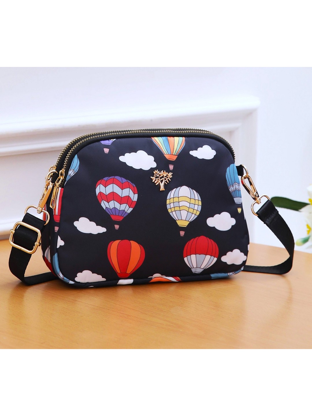 

Diva Dale Printed Structured Multi-Pockets Sling Bag, Blue