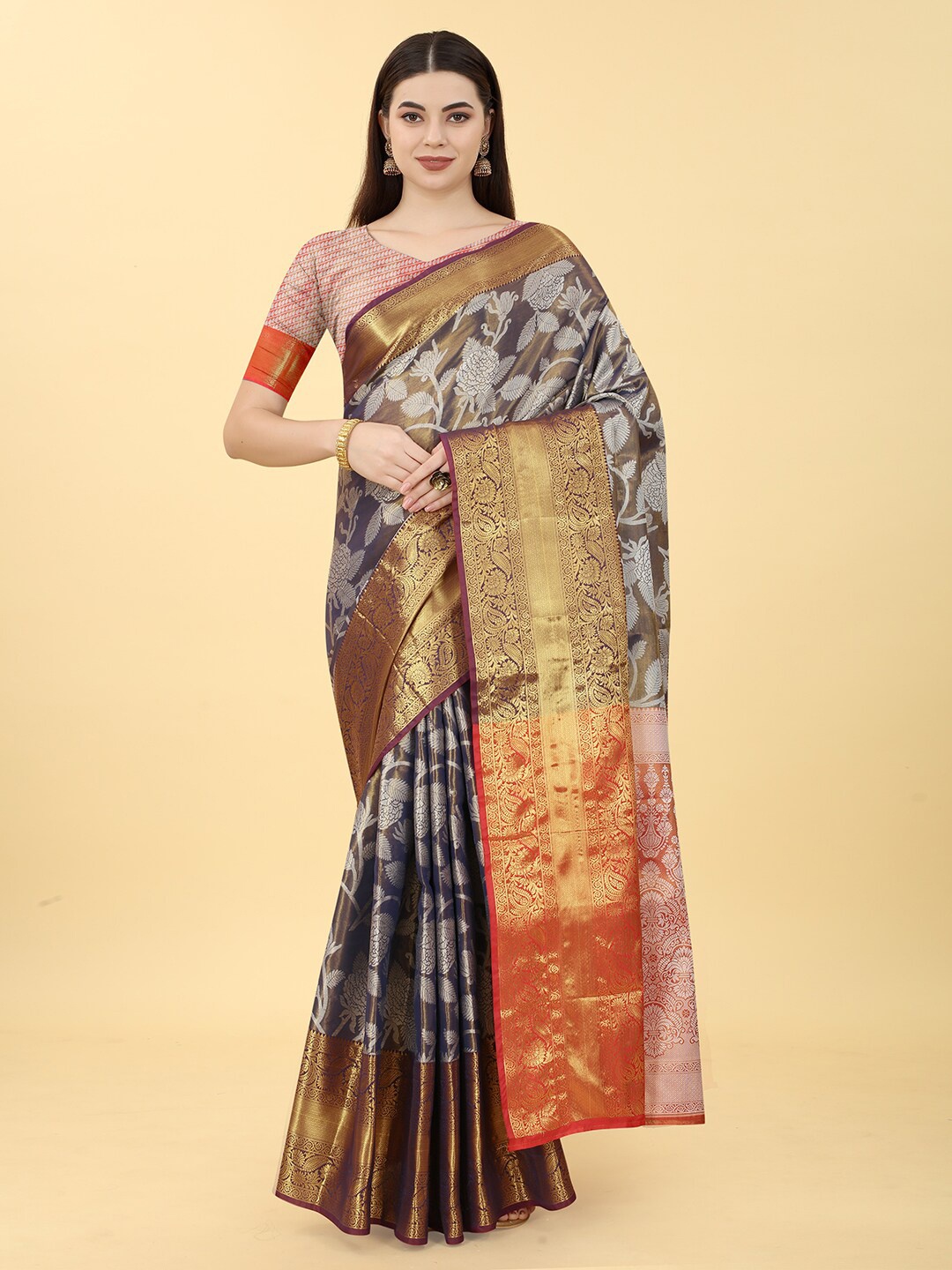 

VANAKARA Woven Design Zari Art Silk Kanjeevaram Saree, Navy blue