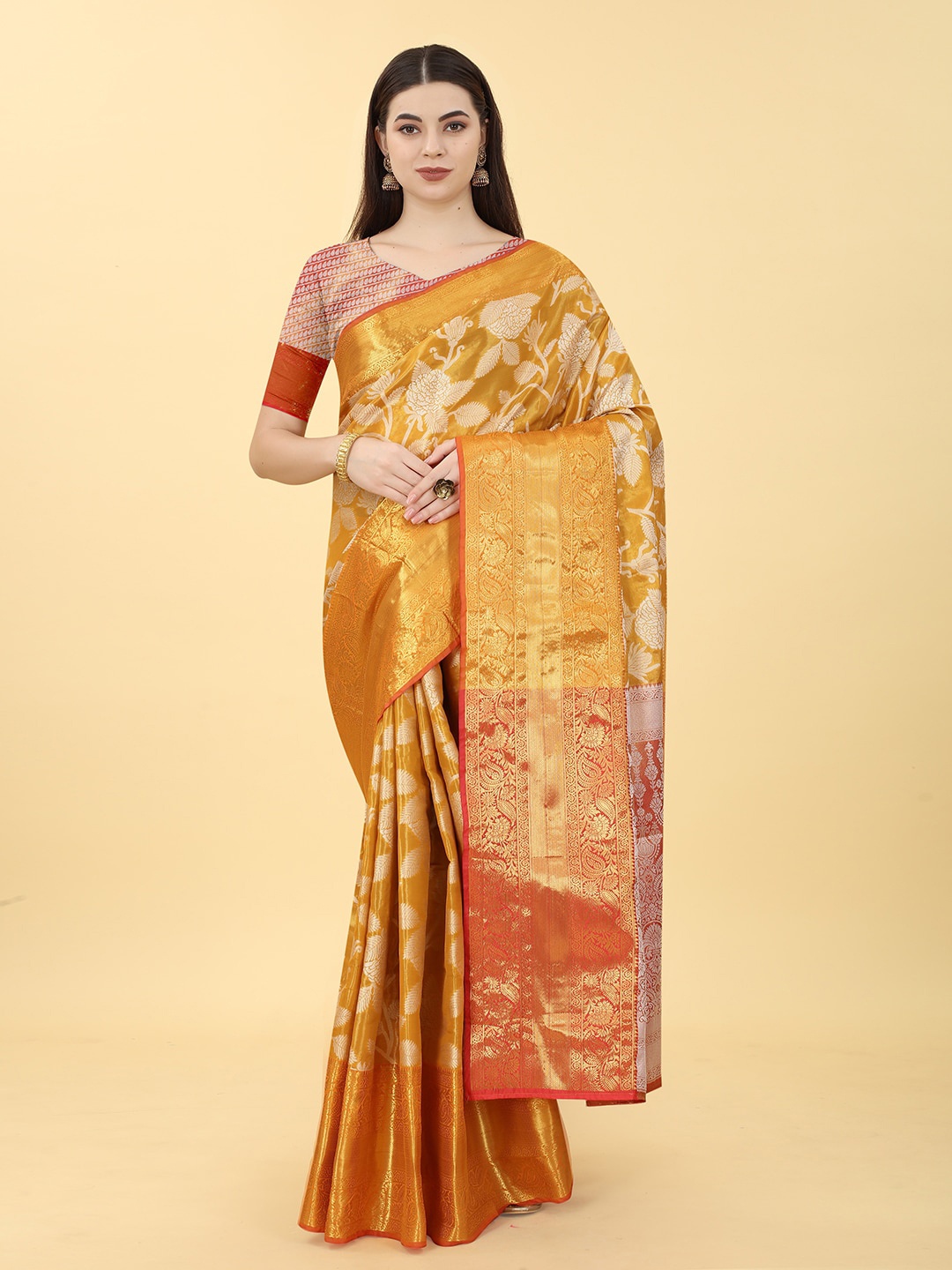 

VANAKARA Ethnic Motifs Woven Design Zari Kanjeevaram Saree, Gold