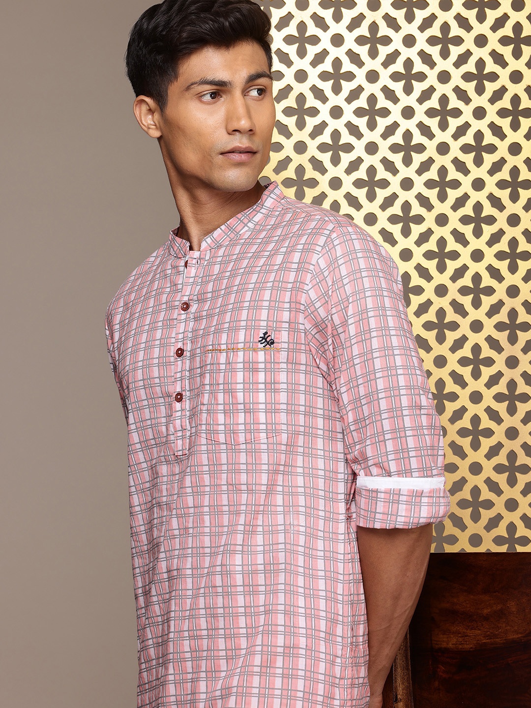 

House of Pataudi Jashn Pure Cotton Checked Kurta, Pink