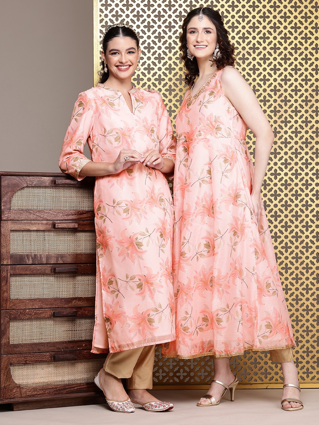 House of Pataudi Jashn Floral Printed Zari Work Kurta, Peach