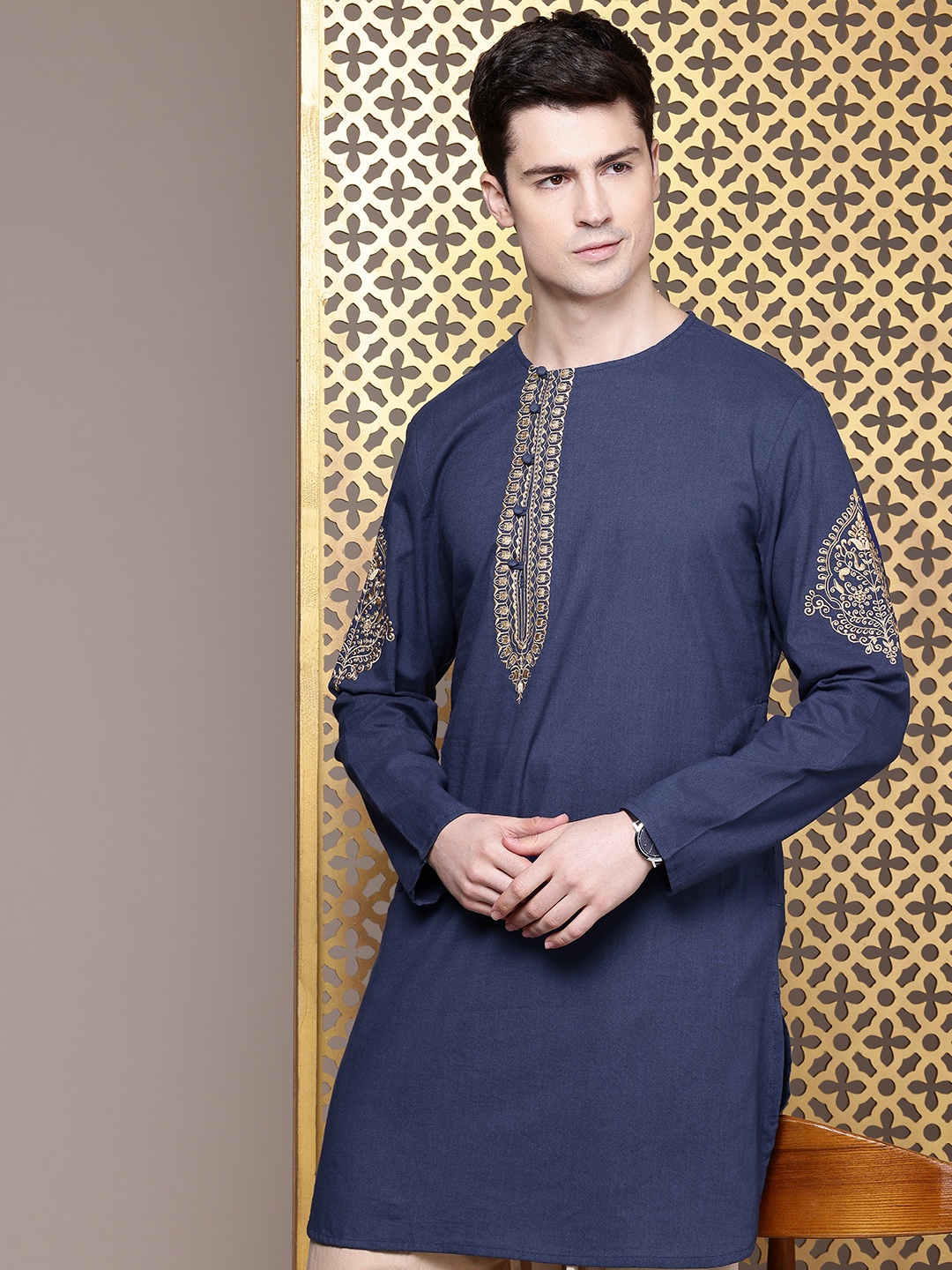 

House of Pataudi Pure Cotton Ethnic Motifs Embroidered Jashn Kurta With Dhoti Pants, Blue