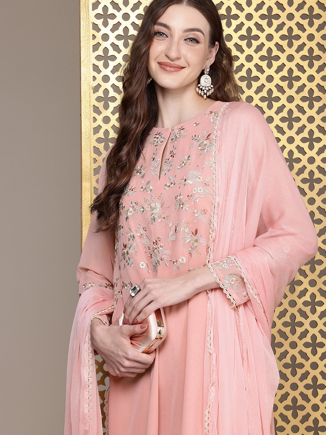 

House of Pataudi Women Floral Embroidered Jashn Kurta with Churidar & Dupatta, Pink