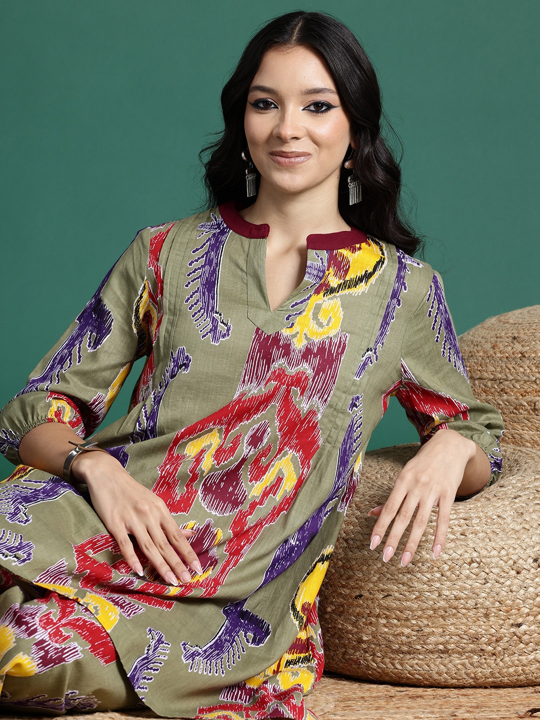 

Sangria Women Ethnic Motifs Printed Kurta with Palazzos, Olive