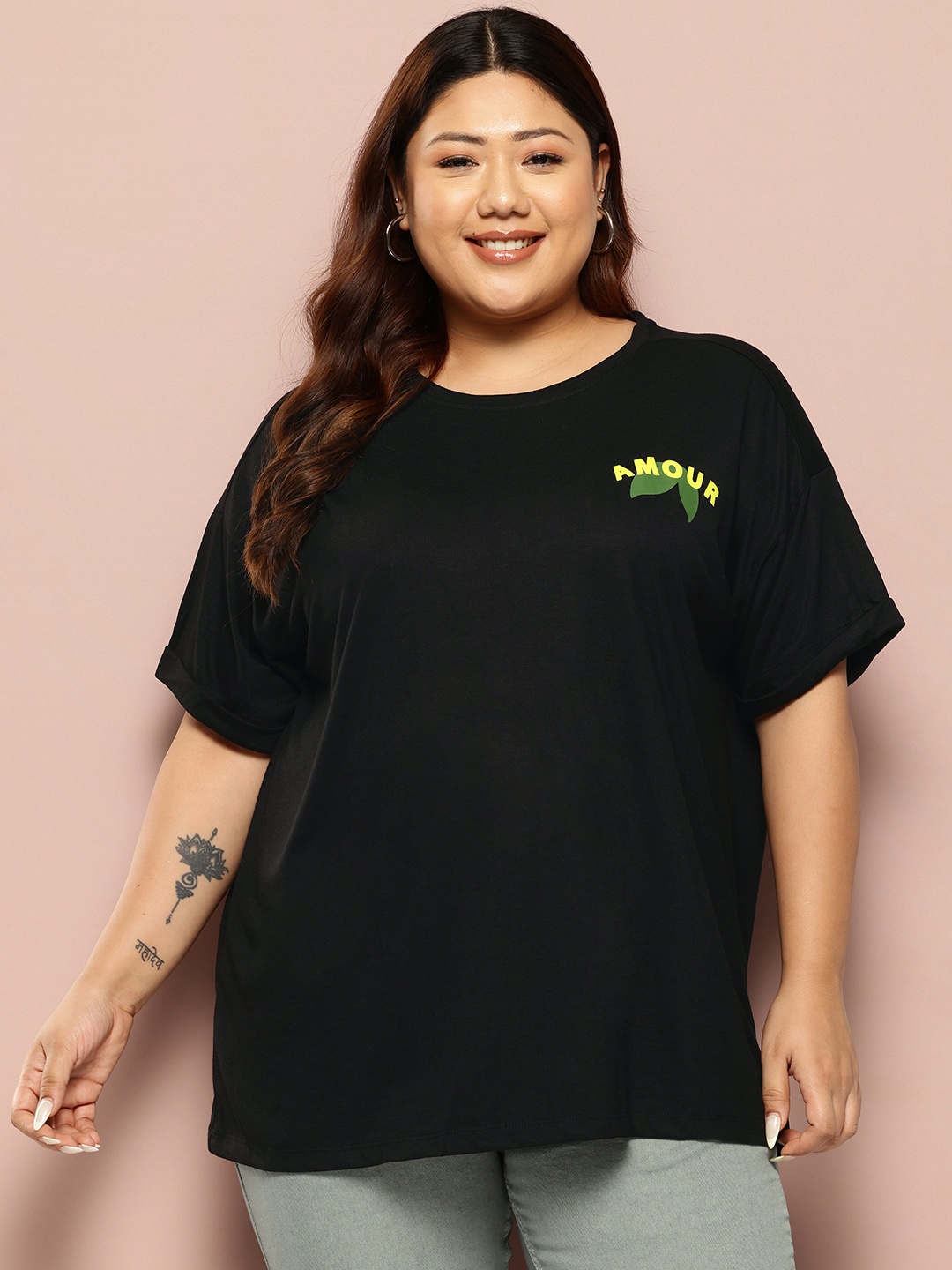 

Sztori Plus Size Printed Drop-Shoulder Sleeves T-shirt, Black