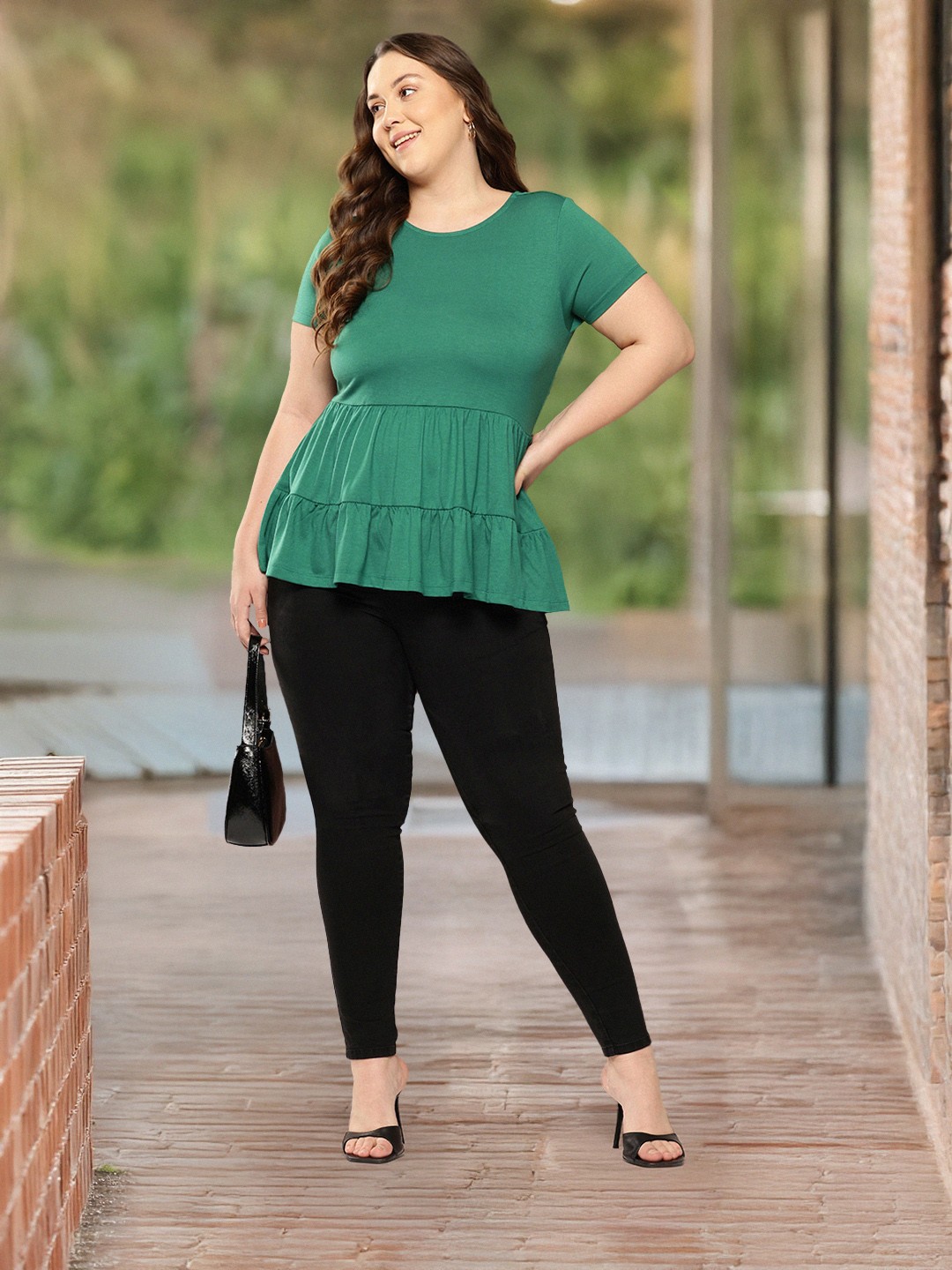 

Sztori Plus Size Tiered Top, Green