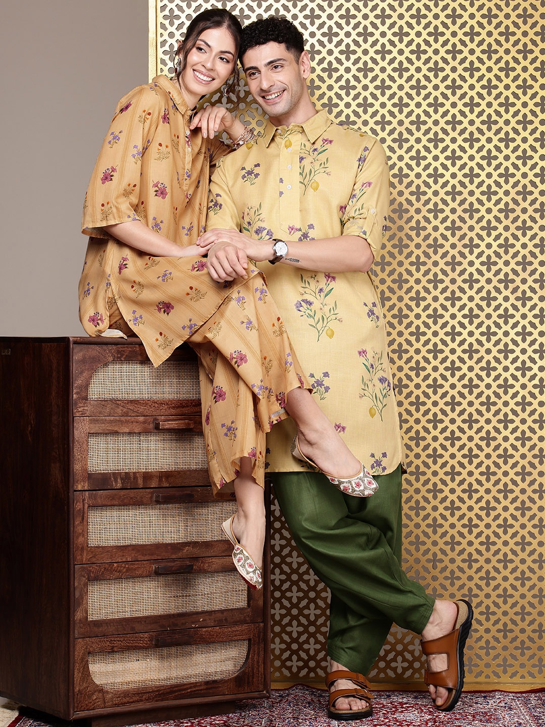 

House of Pataudi Women Floral Printed Regular Jashn Kurta With Palazzos, Beige